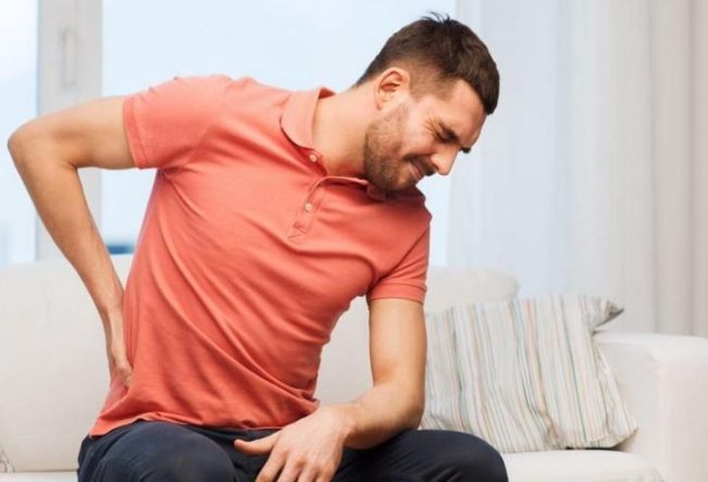 Sol Kaburga Altında Ağrı Neden Olur? Sol Kaburga Ağrısı Nasıl Geçer?