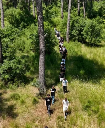 Altıeylül'de Gençlik Buluşması: Başkan Şehirli Öğrencilerle Buluştu
