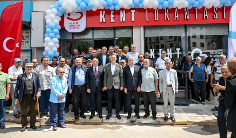Balıkesir Büyükşehir’den Dursunbey’e Yeni Yatırımlar: 4 Tesis Birden Açıldı