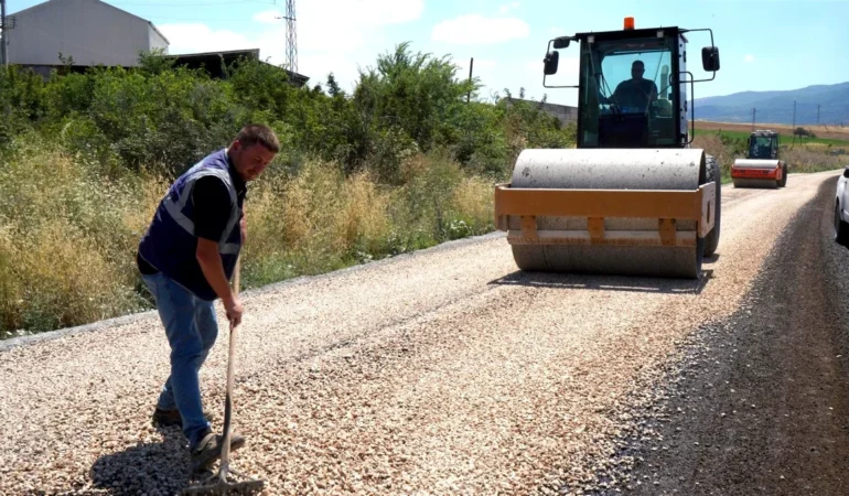Balıkesir’de 20 Yıllık Yol Çilesi Sona Erdi: Manyas-Susurluk Bağlantı Yolu Yenilendi