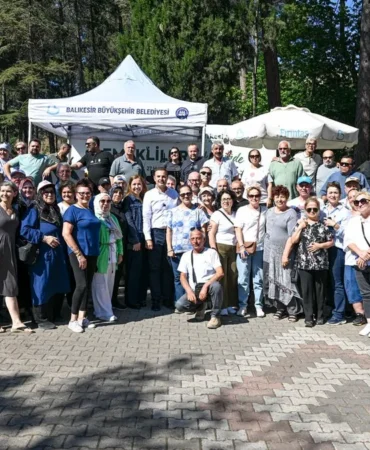 Balıkesir'de Emekliler Pikniği: 400 Bin Emekliye 365 Gün Hizmet