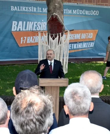 Balıkesir'de Hayat Boyu Öğrenme Haftası Coşkuyla Başladı