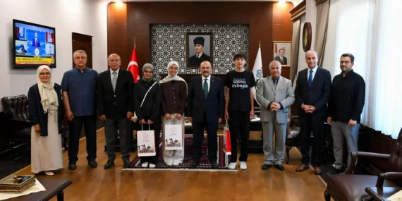 Balıkesir'de İmam Birgivi Kompozisyon Yarışması Ödülleri Sahiplerini Buldu
