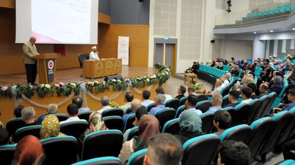 Balıkesir'de Kur'an Eğitim Merkezleri Tanıtıldı
