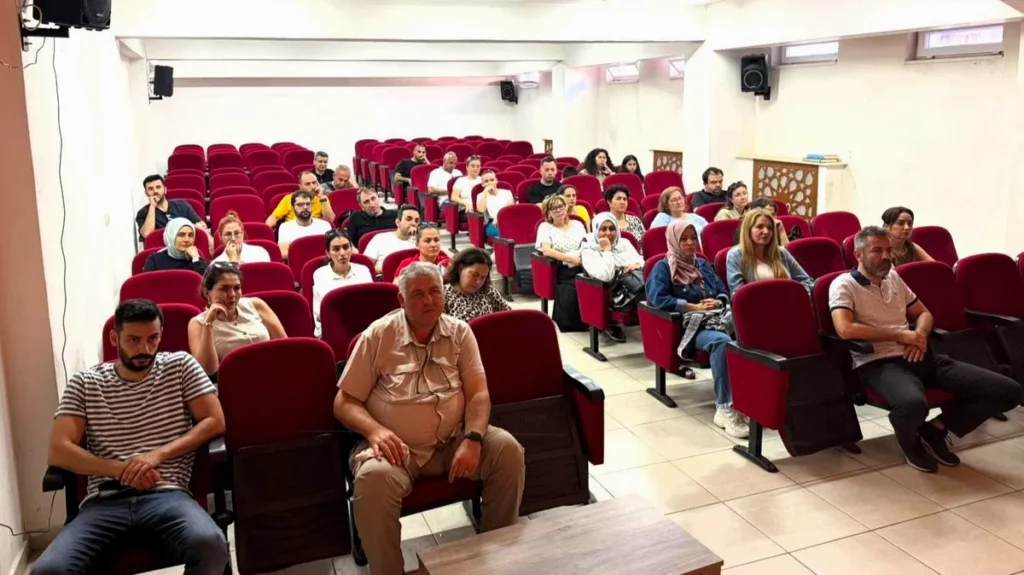 Balıkesir'de Öğretmenlere Orman Yangını Eğitimi Verildi