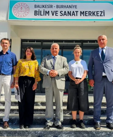 Balıkesir İl Millî Eğitim Müdürü Kal'dan Burhaniye ve Gömeç'e Saha Ziyareti