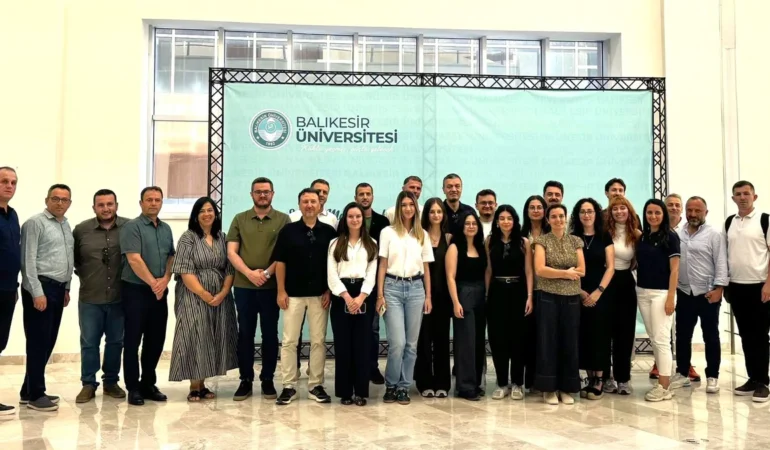 Balıkesir Üniversitesi’nde Dijital Dönüşüm Eğitimi: AB Destekli BIM4WB Projesi Tamamlandı
