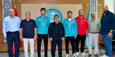 Balıkesir Üniversitesi Sporcuları Brezilya'da Dünya Şampiyonu Oldu