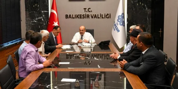 Balıkesir Valisi Ustaoğlu'ndan Muhtarlarla Düzenli Buluşma