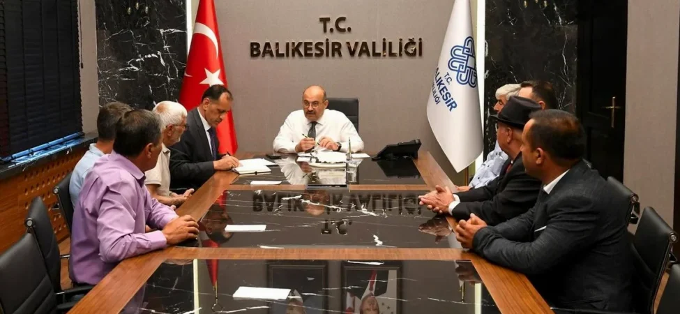 Balıkesir Valisi Ustaoğlu'ndan Muhtarlarla Düzenli Buluşma