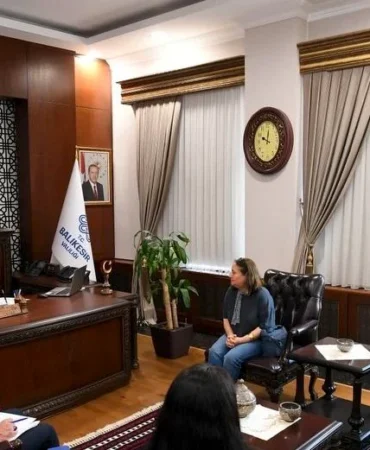 Balıkesir Valisi Ustaoğlu'ndan Vatandaş Buluşması