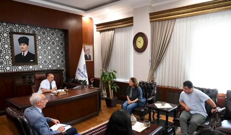 Balıkesir Valisi Ustaoğlu’ndan Vatandaş Buluşması