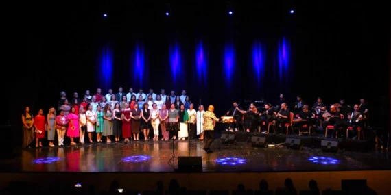 Balıkesir Yaza Merhaba Konseri'nde Müzik Şöleni Yaşandı
