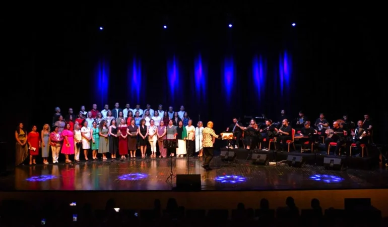 Balıkesir Yaza Merhaba Konseri’nde Müzik Şöleni Yaşandı
