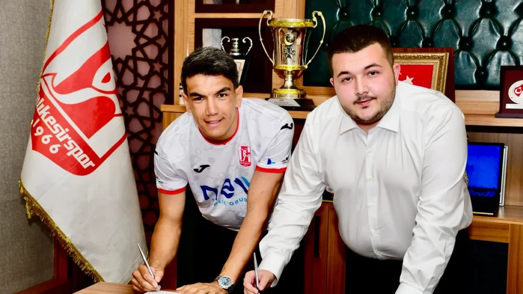 Balıkesirspor, Akın Akman'ı Transfer Etti: 31 Gol Katkısı