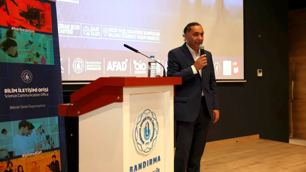 BANÜ'de Ailenin Duygu Temellerine Felsefî Bakış Konferansı Düzenlendi