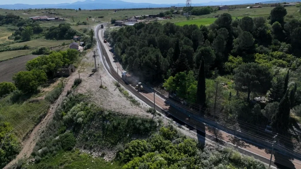 Başkan Akın: Balıkesir'in Yollarını İlmek İlmek Dokuyoruz