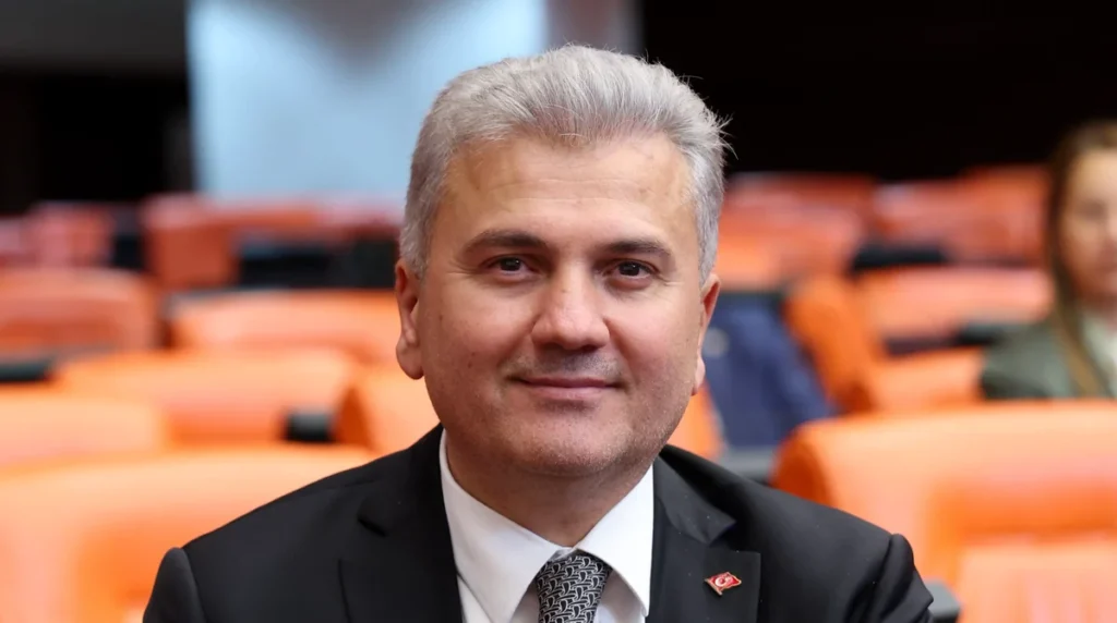 Canbey: Balıkesir'de Yurt Sorunu Yok, 4 Bin Boş Kontenjan Var