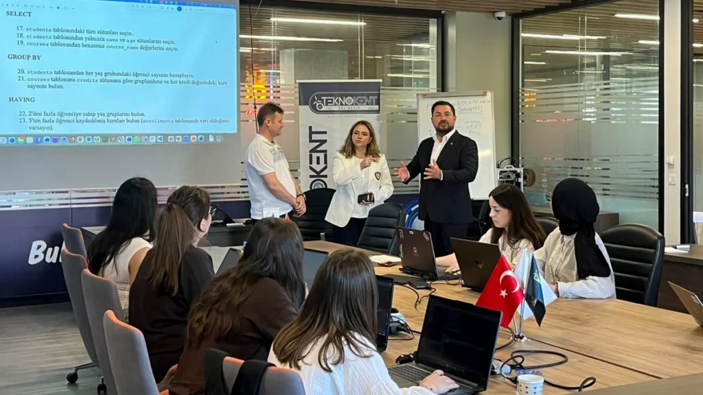 Data & AI Bootcamp Balıkesir'de Başarıyla Tamamlandı