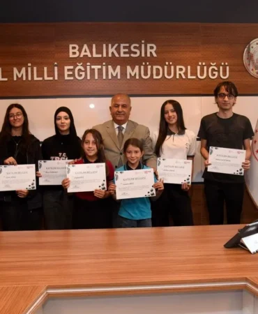 Dilimizin Zenginlikleri Projesi'nde Balıkesir'de Gurur Dolu Ödül Töreni