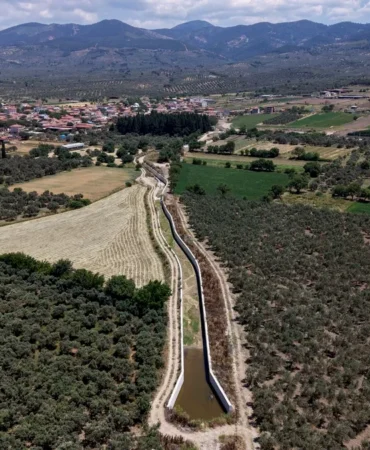 DSİ'den Burhaniye'de Taşkın Koruma Yatırımı