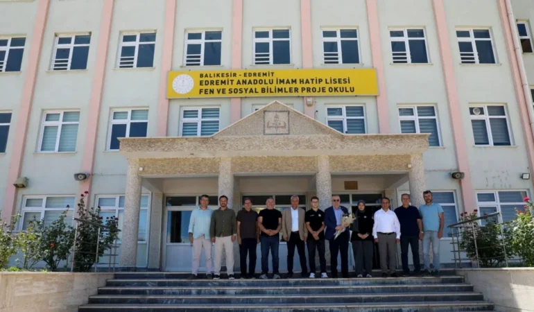 Edremit İHA Takımı Dünya Birincisi Oldu: Belediyeden Teknolojik Ekipman Dopingi