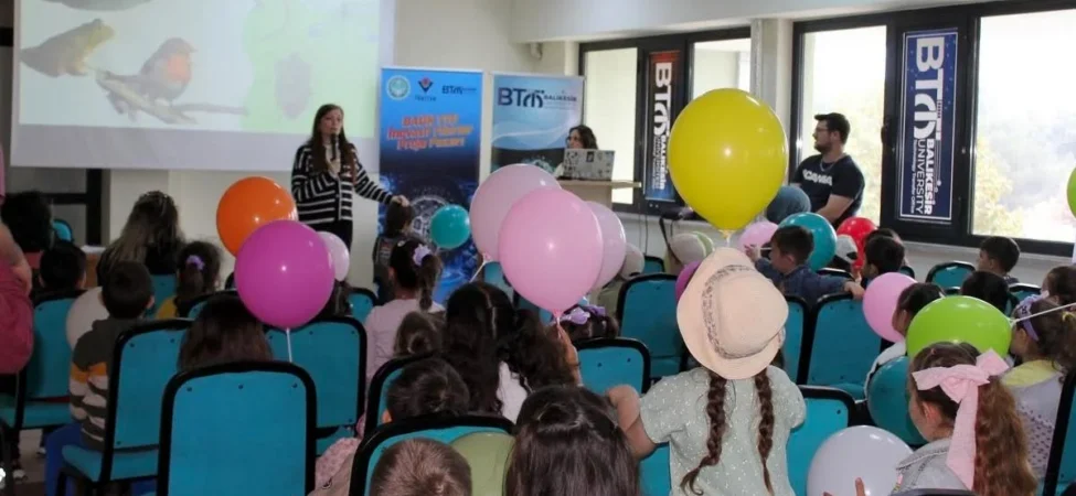 Minikler Kampüste: Balıkesir'de Bilim ve Doğa Etkinliği