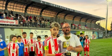 U13 Ligi Şampiyonu Balıkesirspor Oldu