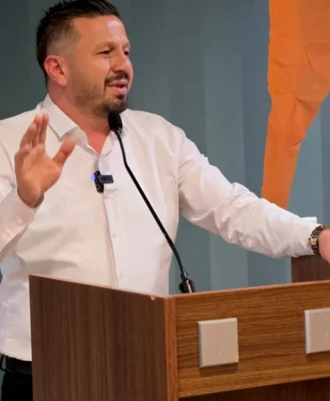 AK Parti Balıkesir İl Başkanı Aydemir'den Balbucks Eleştirisi
