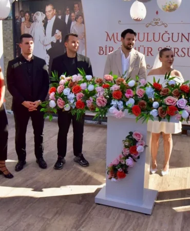 Altıeylül Açık Hava Nikah Salonu Törenle Hizmete Açıldı