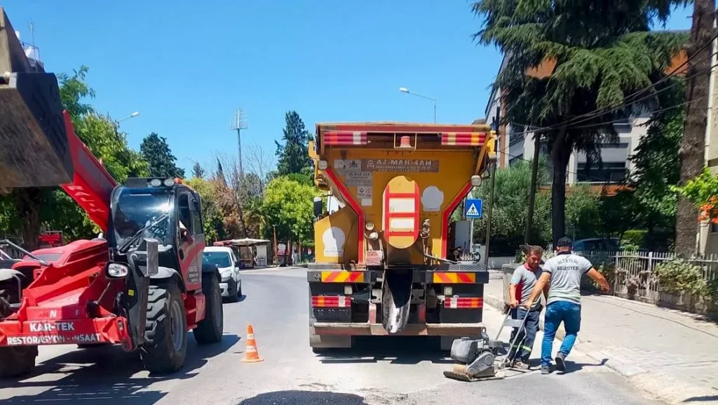 Altıeylül Belediyesi Hizmetleri Tüm Hızıyla Sürüyor