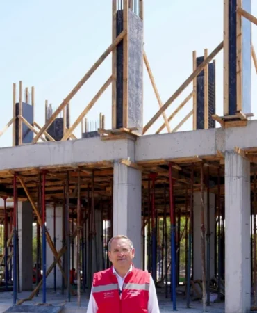 Ayvalık Yeni Mahalle Sosyal Yaşam Merkezi İnşaatı Hızla Yükseliyor