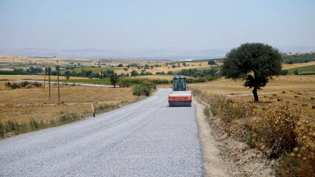 Balıkesir Büyükşehir Orhanlı-Çiftlikköy Yolunu Yeniledi