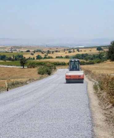 Balıkesir Büyükşehir Orhanlı-Çiftlikköy Yolunu Yeniledi