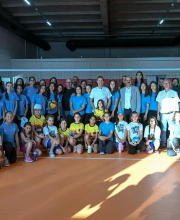 Balıkesir'de Atıl Depolar Modern Spor Kompleksine Dönüştürüldü