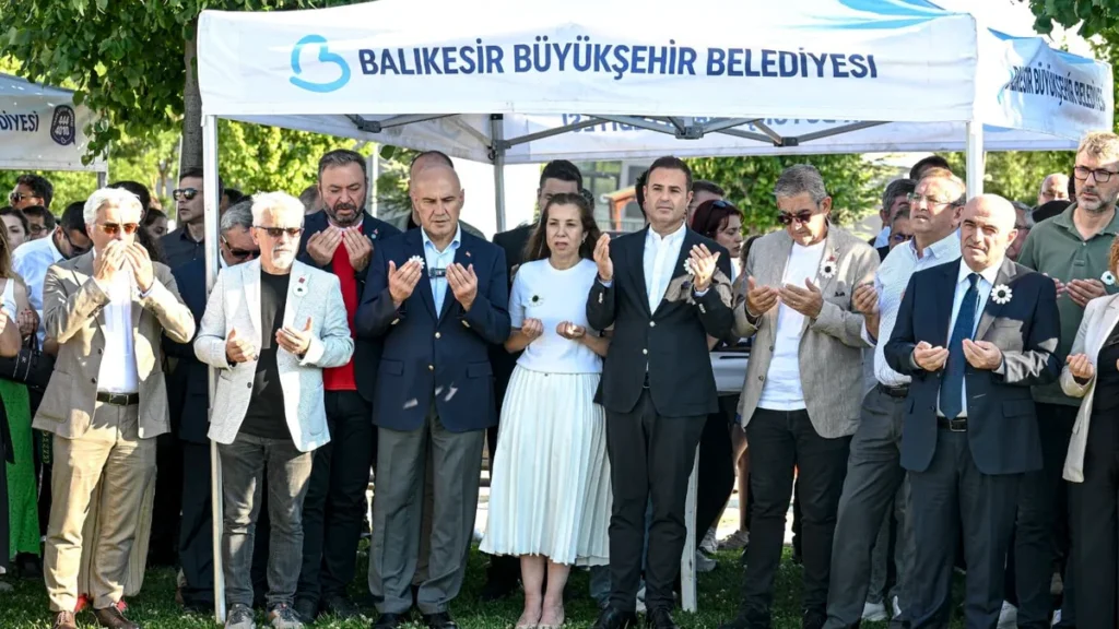Balıkesir'de Srebrenitsa Soykırım Anıtı Törenle Açıldı