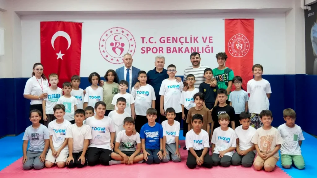 Balıkesir'de Yaz Spor Okullarına Anlamlı Ziyaret