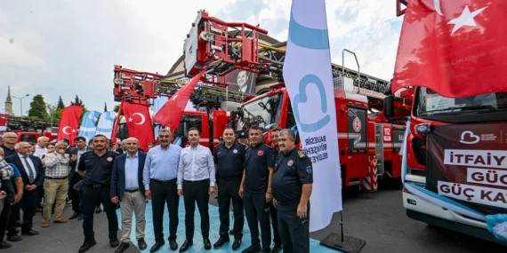 Balıkesir İtfaiyesi 53 Yeni Araçla Güçlendi: Hedef Bölgenin En Donanımlı Teşkilatı
