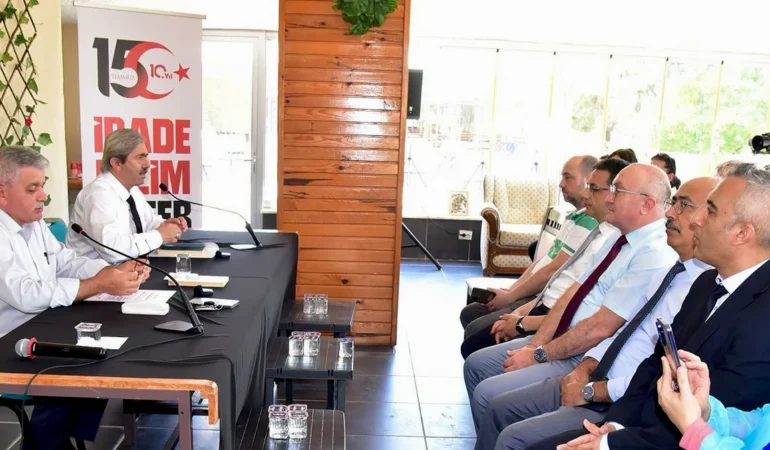 Balıkesir Üniversitesi’nde 15 Temmuz Paneli Düzenlendi