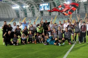 Bandırmagücü Kadın Futbol Takımı Yarı Finalde: Turgutalp Spor Karşısında