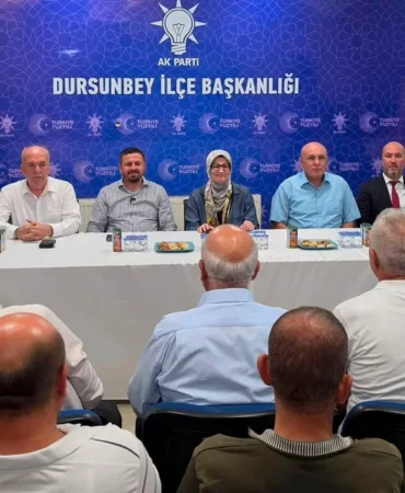 Dursunbey'de AK Parti Buluşması: Yatırımlar Masaya Yatırıldı