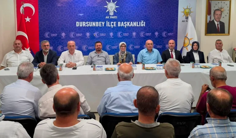 Dursunbey’de AK Parti Buluşması: Yatırımlar Masaya Yatırıldı