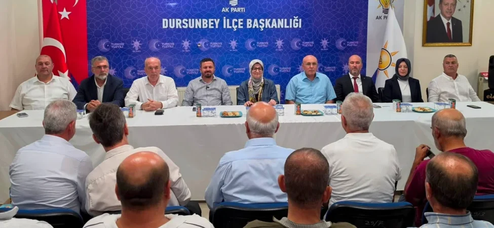 Dursunbey'de AK Parti Buluşması: Yatırımlar Masaya Yatırıldı