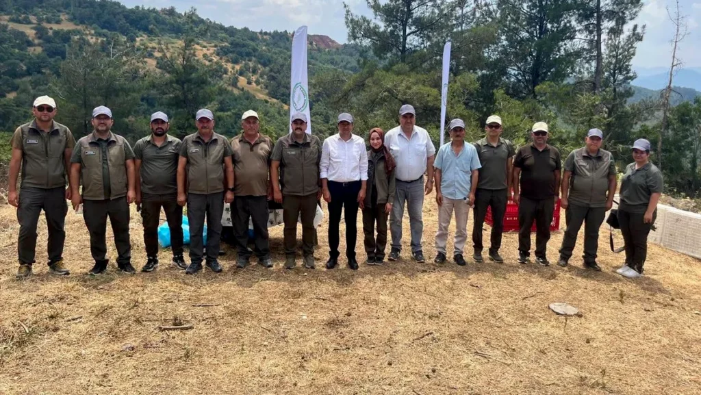 Havran'da Keklikler Doğaya Salındı: Ekolojik Denge İçin Anlamlı Adım