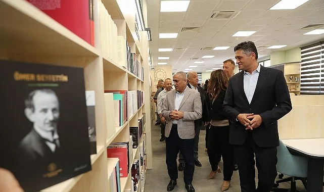 aliaga-belediyesinden-egitime-ve-kulture-buyuk-katki-aziz-sancar-kutuphanesi-hizmete-acildi-FtIdEbet.jpg