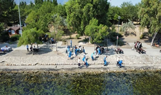 cakalburnu-lagununde-cevre-temizligi-tUaDg6li.jpg