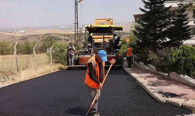 cankayada-asfalt-calismalari-suruyor-8sSD9HfY.jpg