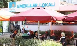 emekliler-lokaline-rekor-ilgi-2-sube-80-bin-misafir-Ak2LUY1O.jpg