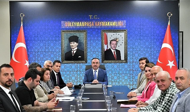 malkara-belediye-baskani-nergiz-karaagacli-ozturk-hayvan-bakimevi-ve-dogal-yasam-alanlari-degerlendirme-toplantisina-5LFL2Dp1.jpg