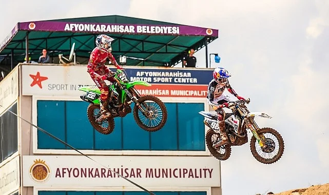 mxgp-turkiye-uluslararasi-arenada-istikrarini-surduruyor-tnBd1r2V.jpg